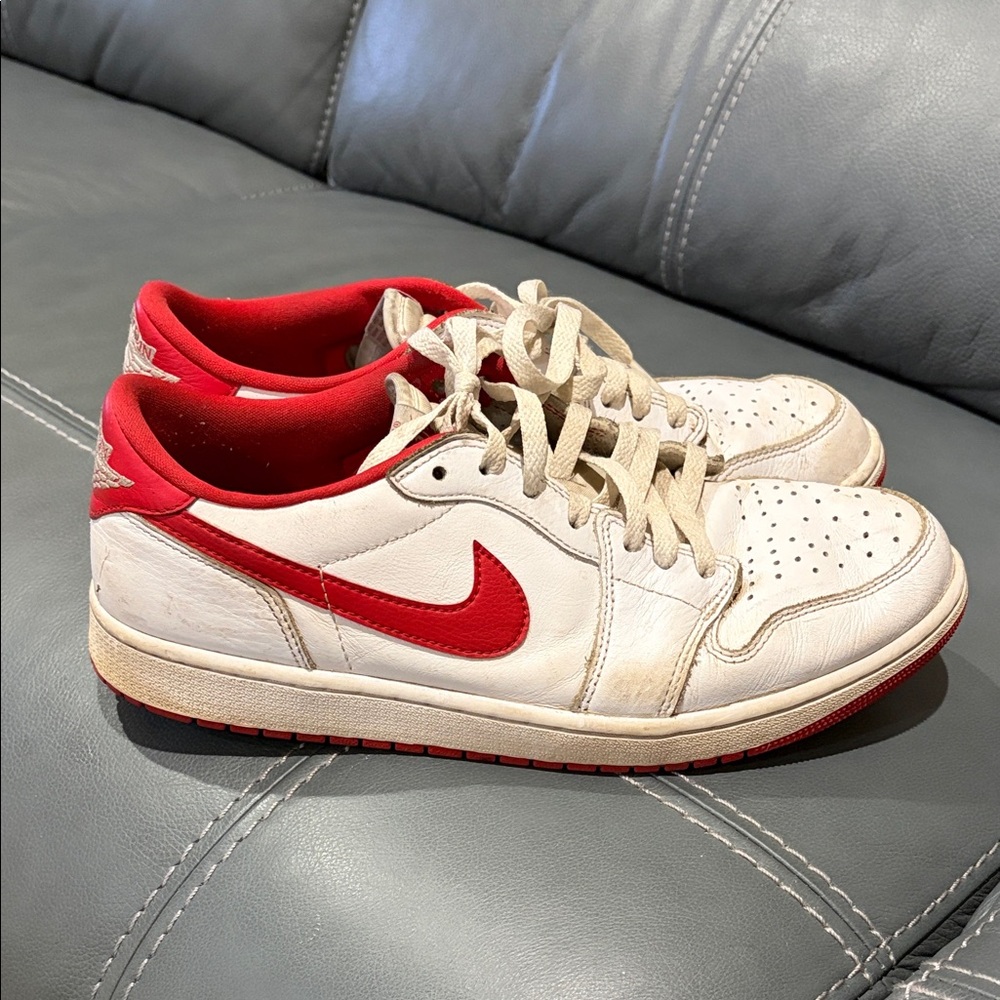 Nike  Air Jordan 1 Retro Low-Top Sneakers